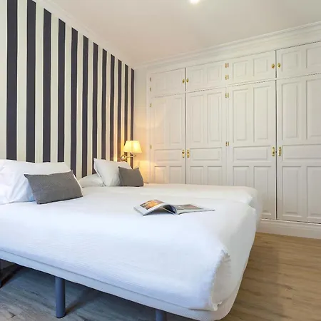 Apartment Genteel Giralda Seville