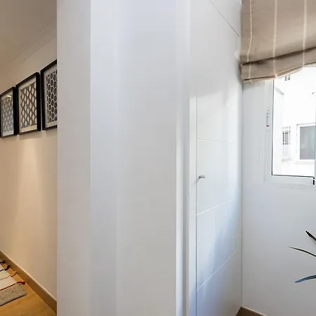 Apartment Genteel Giralda